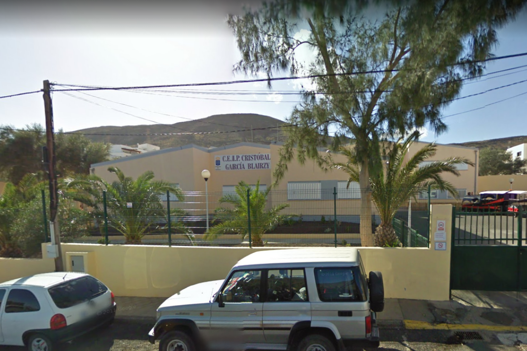 FUERTEVENTURA COLEGIO