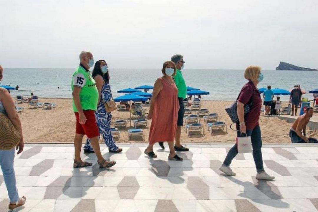 Imagen de archivo sobre viajes del Imserso en la época Covid. / Archivo 