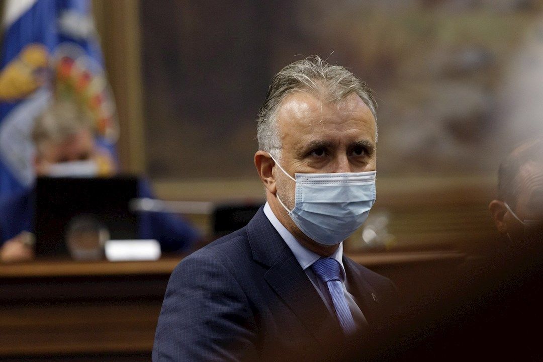 angel victor torres parlamento