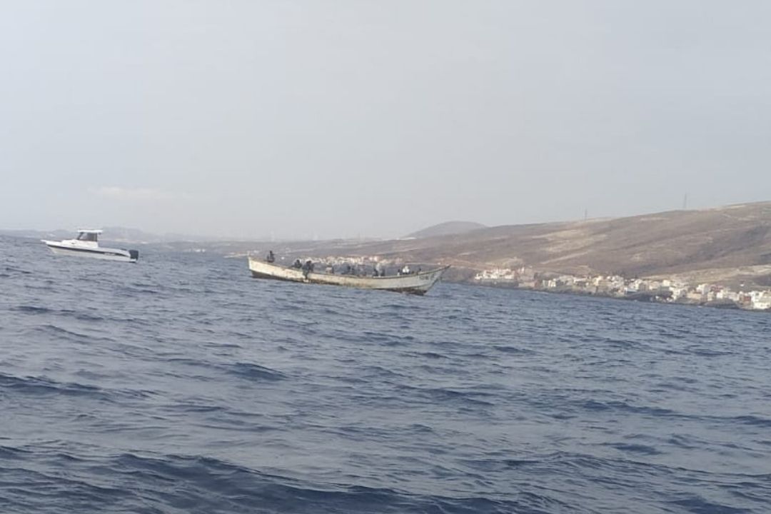 Cayucos en costas de Canarias / ARCHIVO