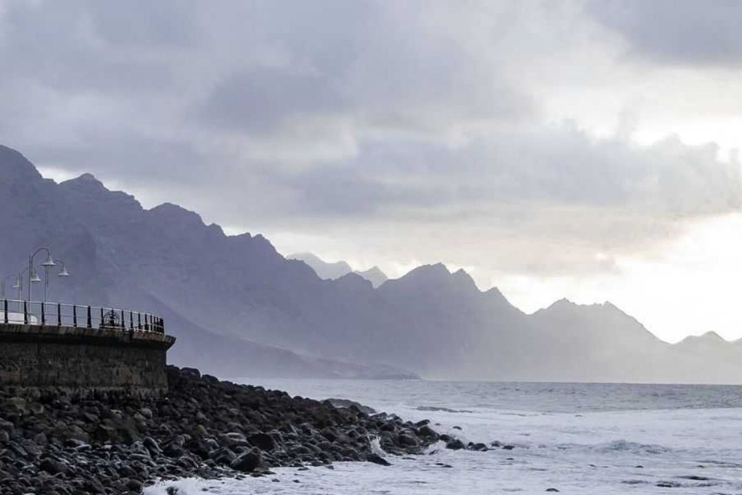el tiempo en canarias nubes costa