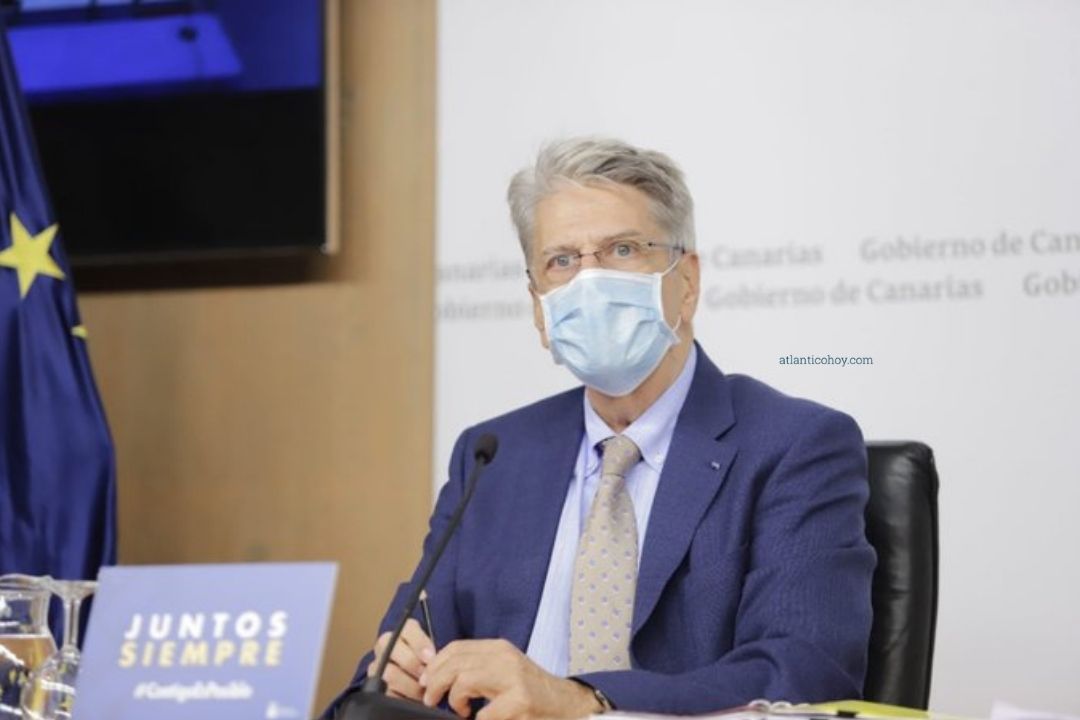 El consejero de Administraciones Públicas del Gobierno de Canarias, Julio Pérez./