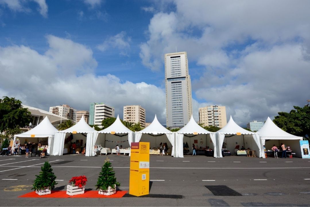 Feria del libro en Santa Cruz de Tenerife. / ARCHIVO