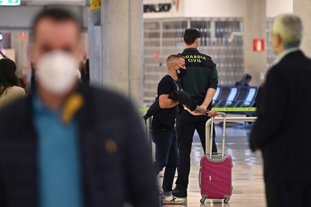 Llegada de turistas a Canarias en plena pandemia de COVID-19./