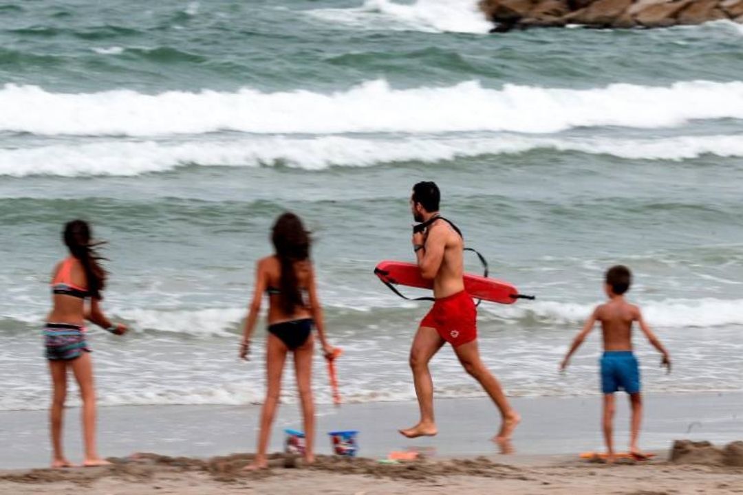 La tecnología y la educación en prevención suponen el futuro de la seguridad en las playas de Canarias
