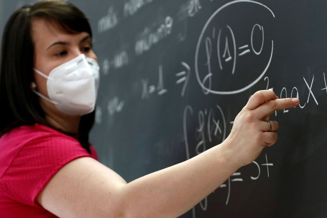 Muchas profesoras embarazadas sufren retrasos en la concesión de la baja / Archivo