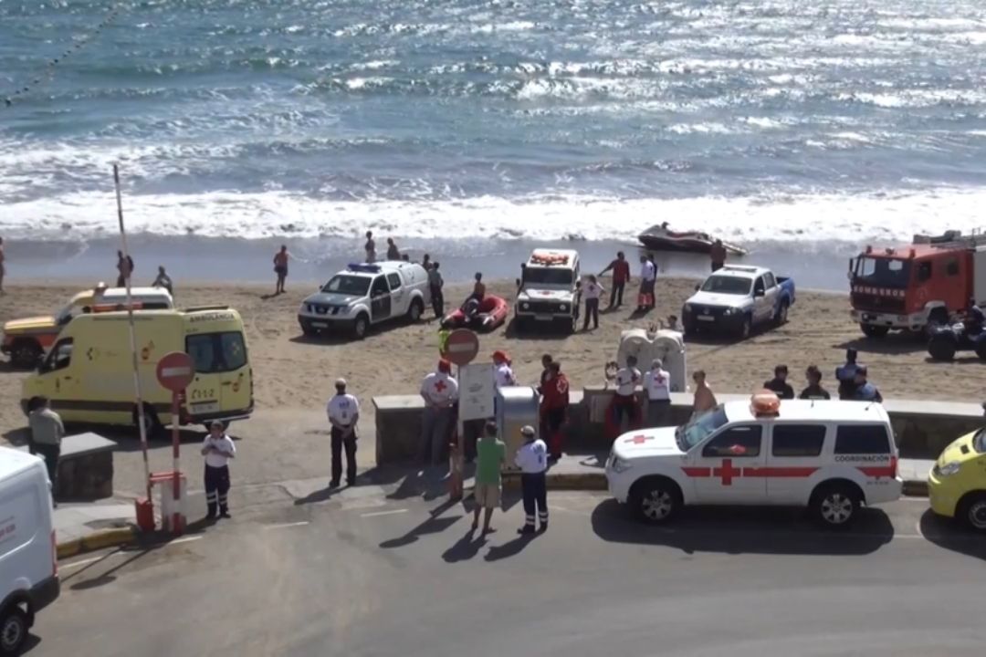 Rescate de un bañista. / Cedida