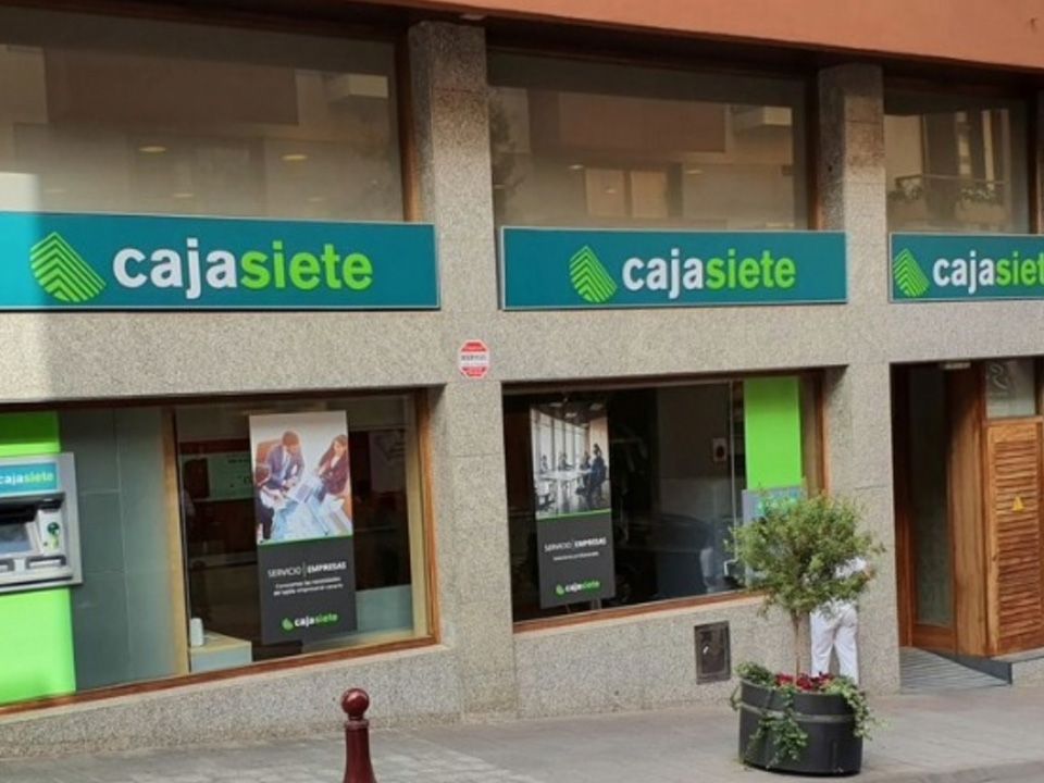 Oficina de Cajasiete./