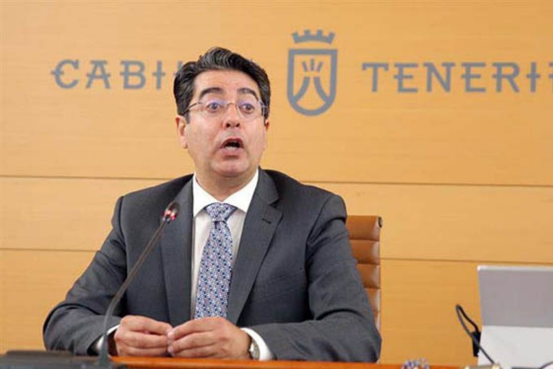 Imagen del presidente del Cabildo de Tenerife Pedro Martín. / Archivo 