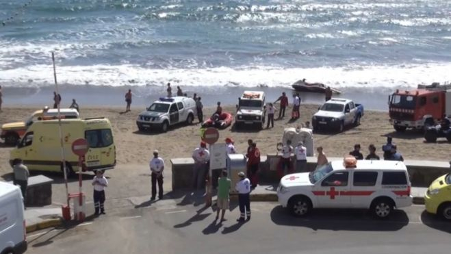 Rescate de un bañista. / Cedida