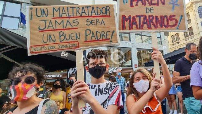 Manifestación durante el caso 'Anna y Olivia'. / Archivo Manifestación durante el caso 'Anna y Olivia'. / Archivo