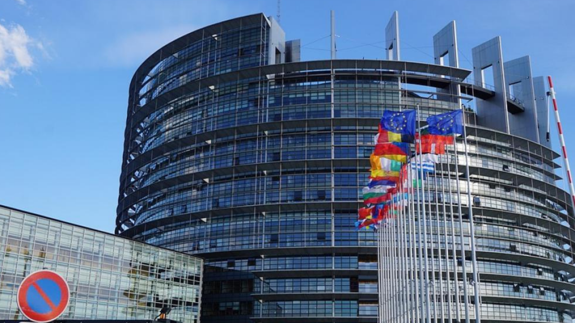 El Gobierno de Canarias aún no ha ejecutado casi 277 millones de euros de fondos europeos REACT. / AH