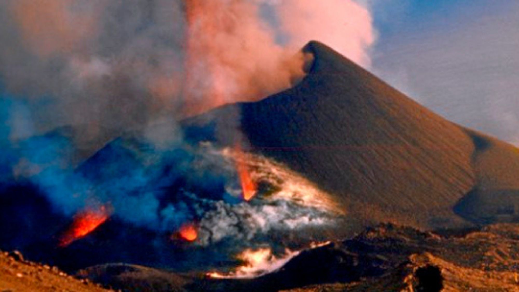 Erupción del volcán de Teneguía. / Imagen de la red