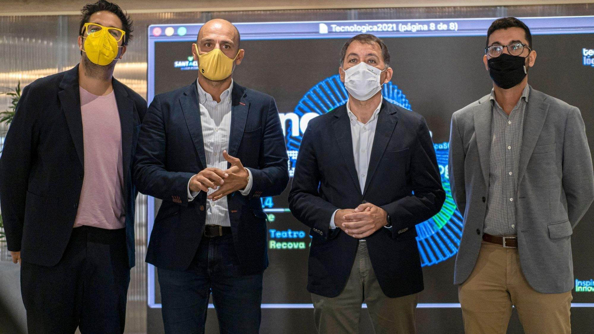 Jota Ypunto, Alfonso Cabello, José Manuel Bermúdez y Eduardo González presentaron Tecnológica Santa Cruz. / Cedida