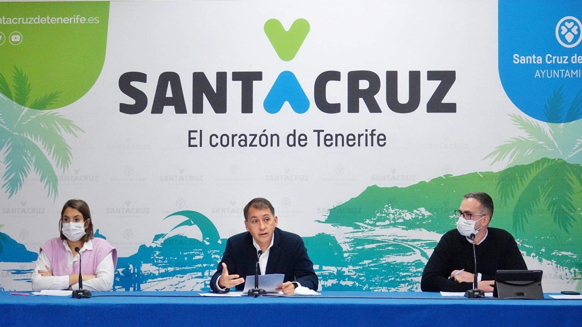 Rosario González, José Manuel Bermúdez y Javier Rivero presentan el decreto de accesibilidad universal / Cedida