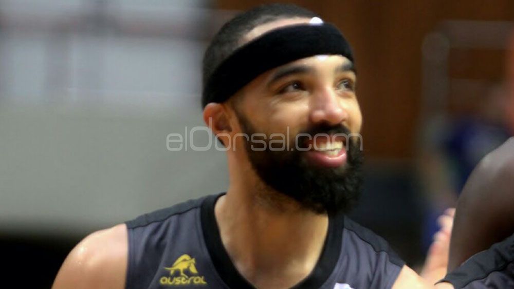 white-iberostar-tenerife-ante-el-betis