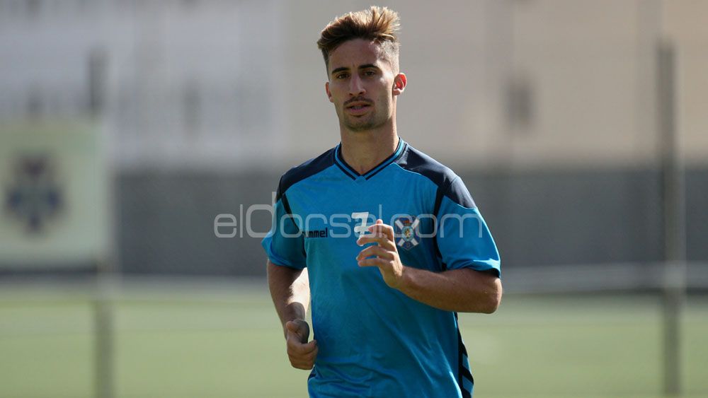 omar-cd-tenerife-entrenamiento