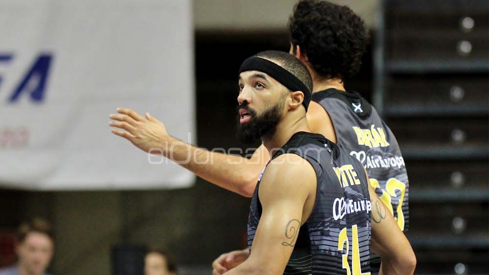 white-y-beiran-canarias