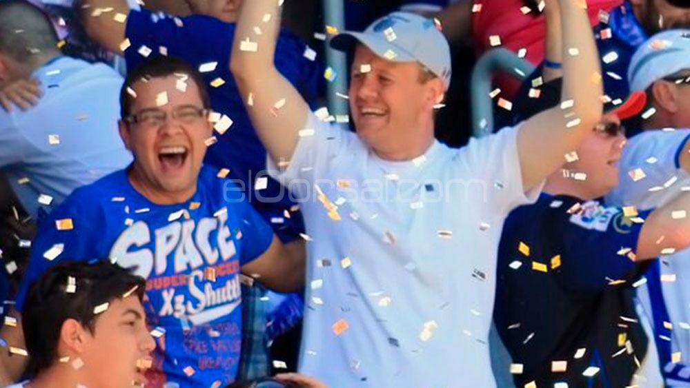 Aficionados del CD Tenerife celebración