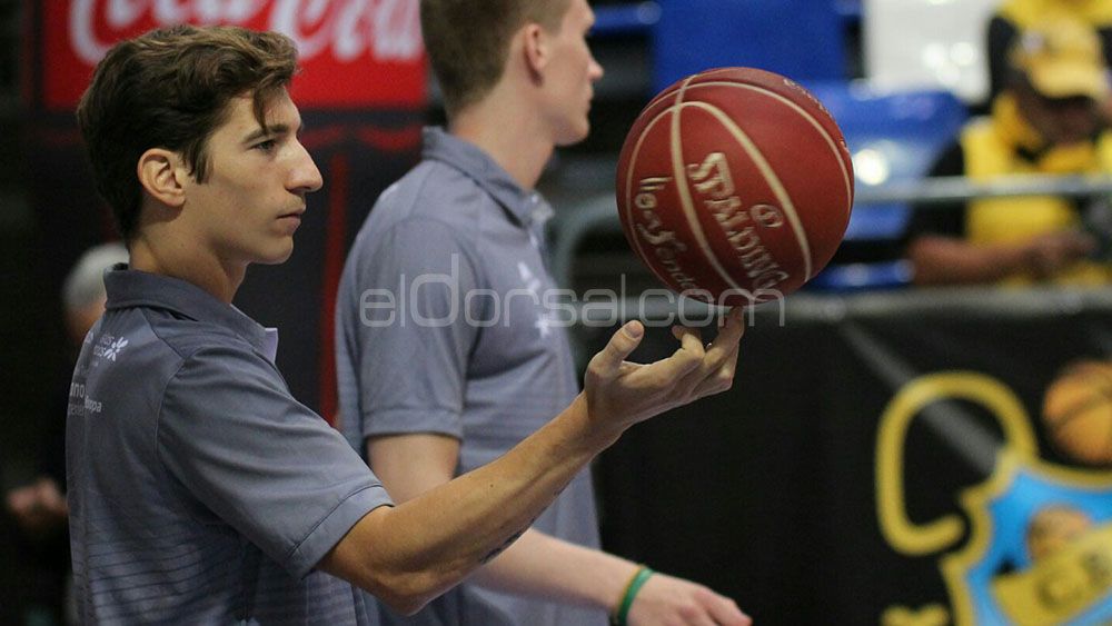 nico-richotti-cb-canarias-iberostar-tenerife