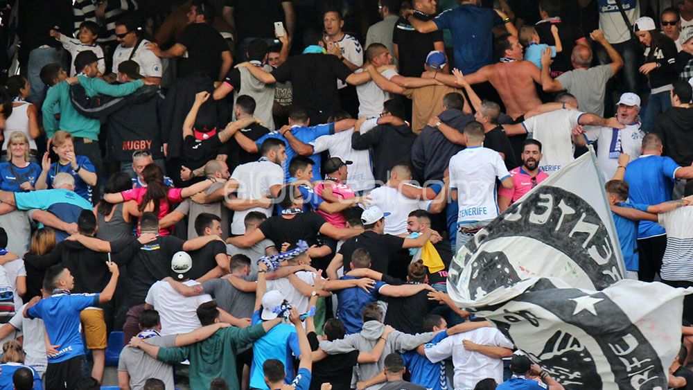 aficion-cd-tenerife-frente-blanquiazul