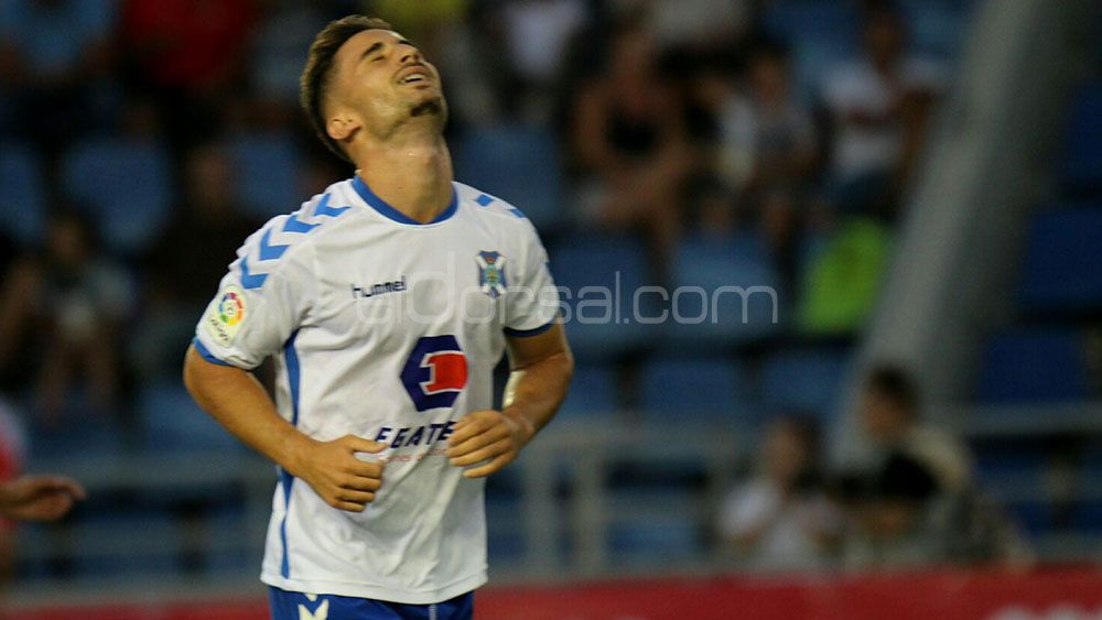 Omar Perdomo no viaja a Lugo con el CD Tenerife