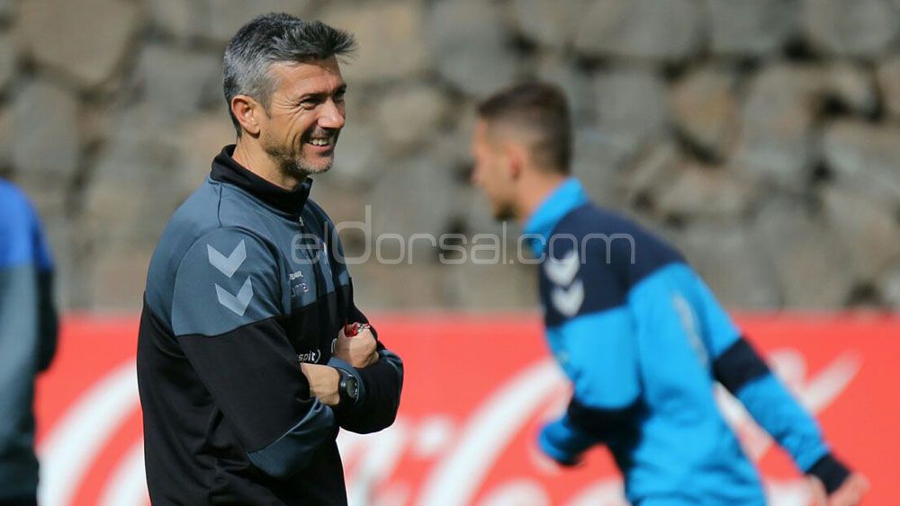 entrenador cd tenerife