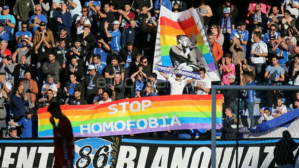 aficion cd tenerife, homofobia