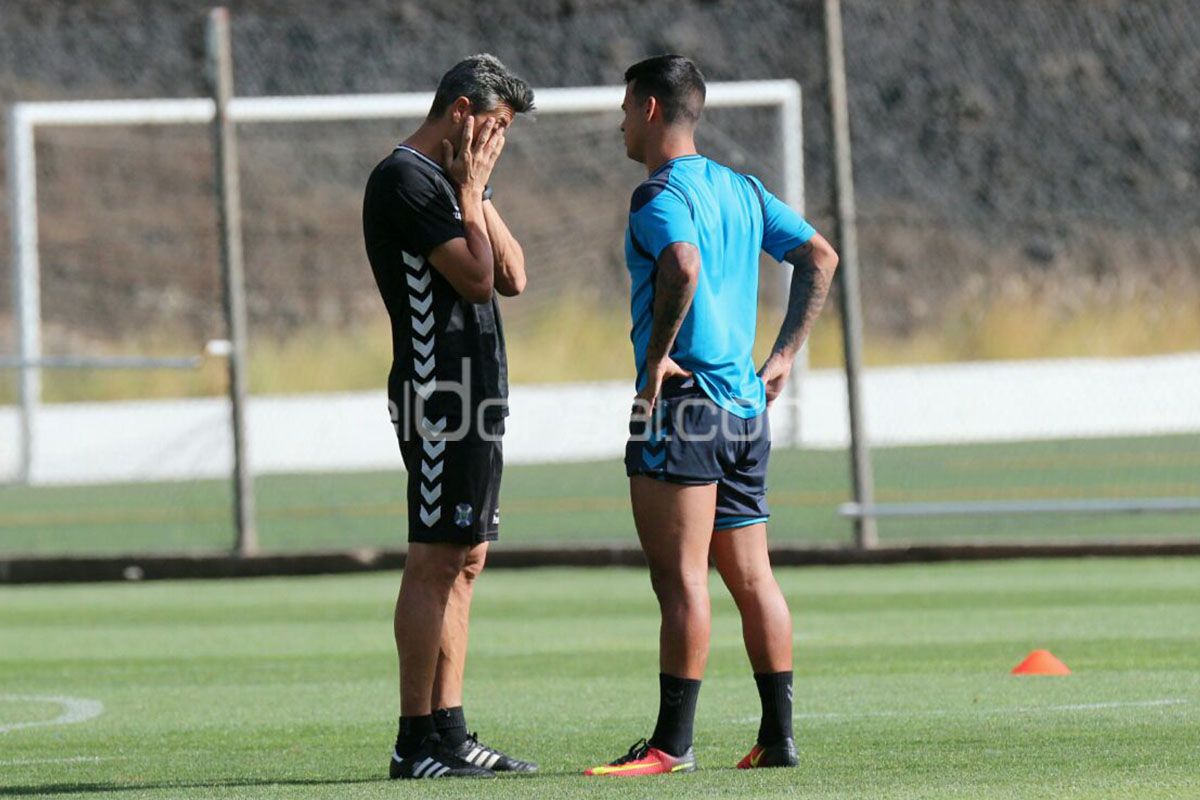 entrenador cd tenerife