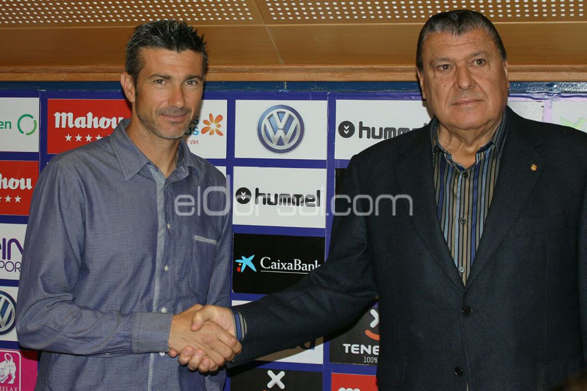 entrenador cd tenerife