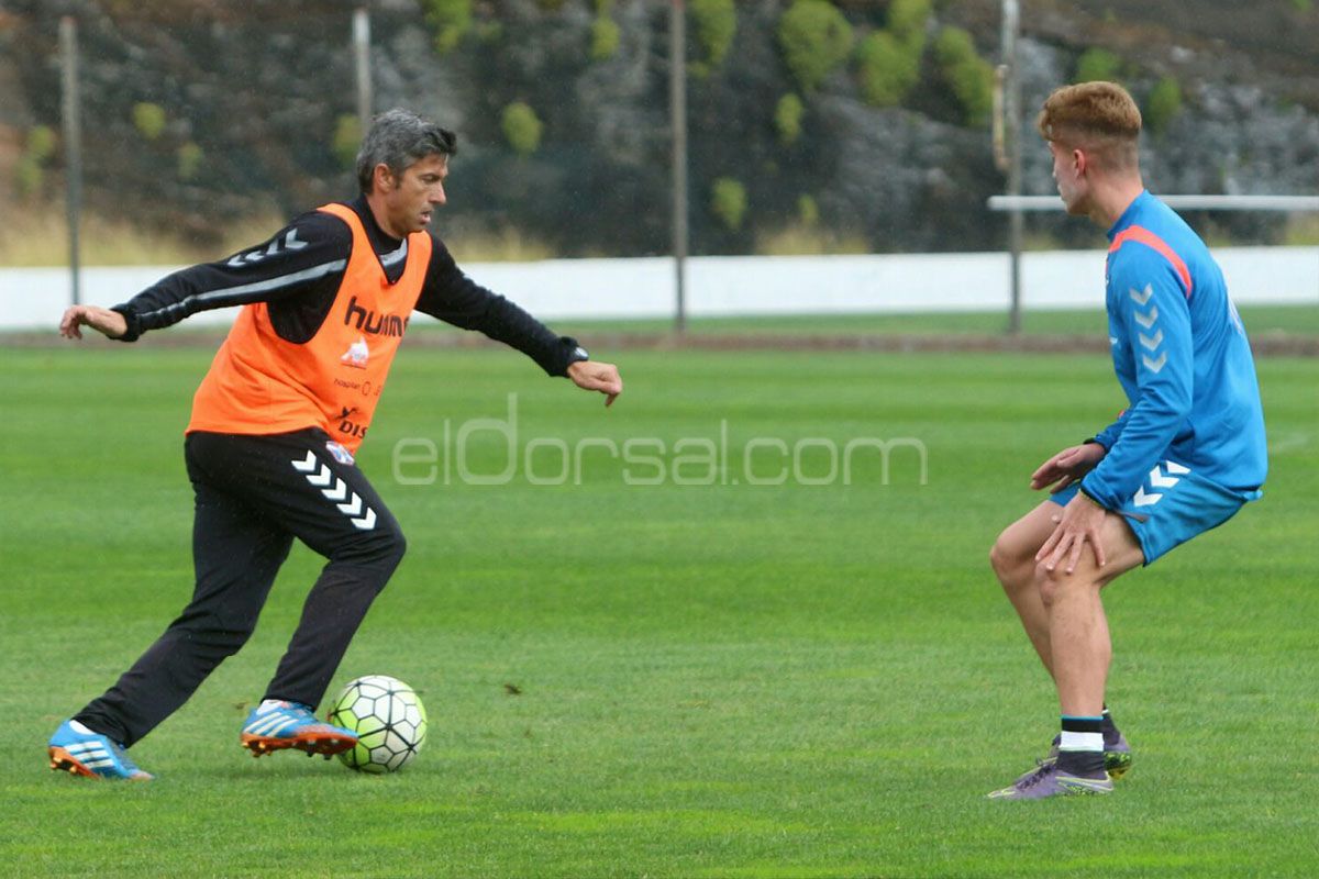 entrenador cd tenerife