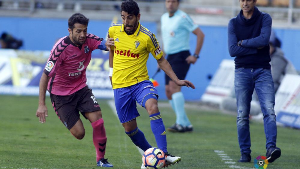 aitor sanz, cd tenerife, cádiz cf