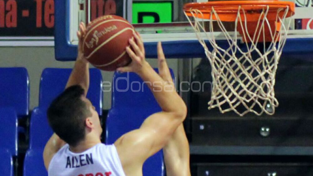 Allen en el Santiago Martín