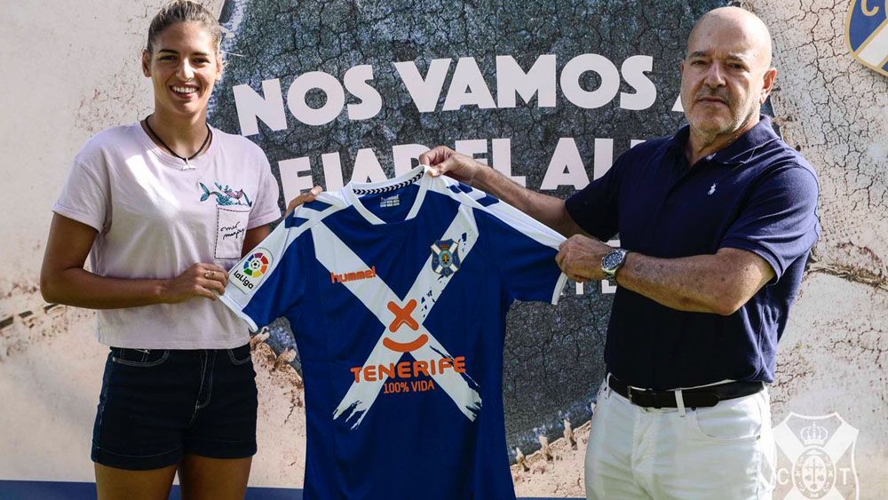 Segunda equipación cd tenerife, michelle alonso