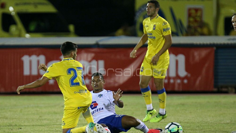 acosta derbi cd tenerife