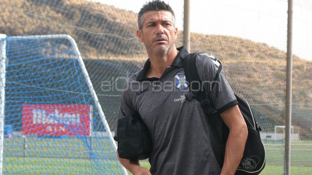 Martí saliendo de El Mundialito