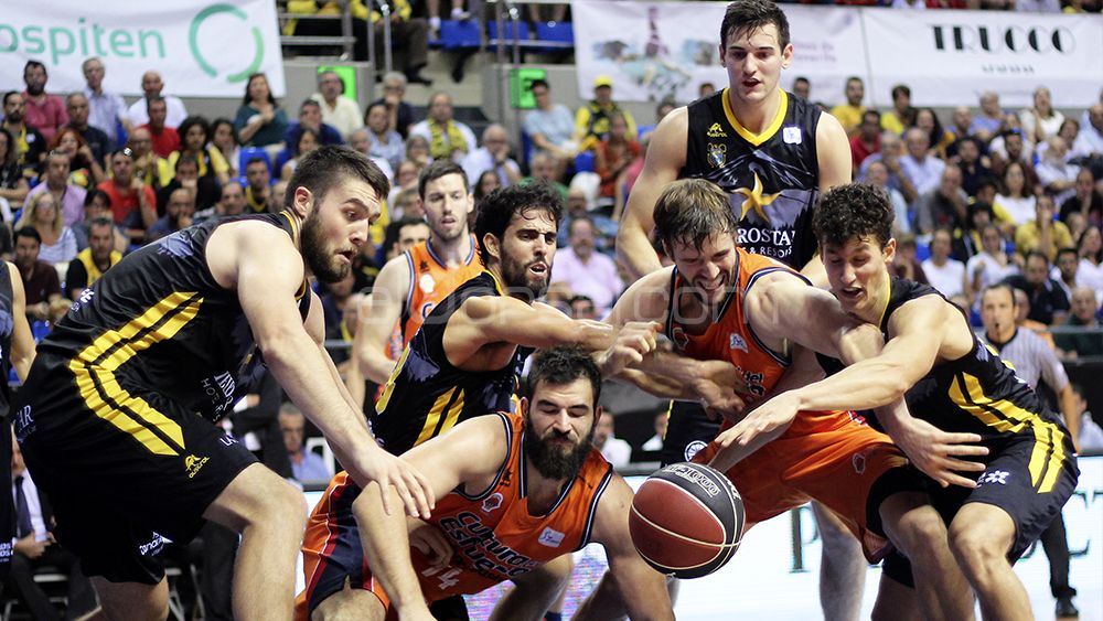Iberostar Tenerife - Valencia Basket , en imágenes