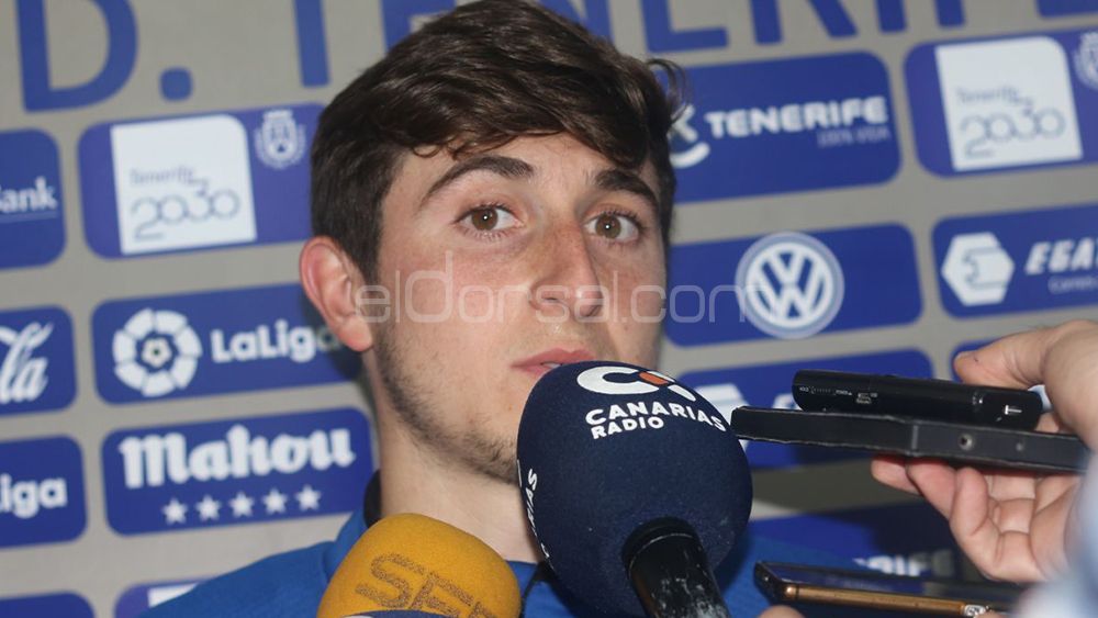 Álex Mula atiende a los medios