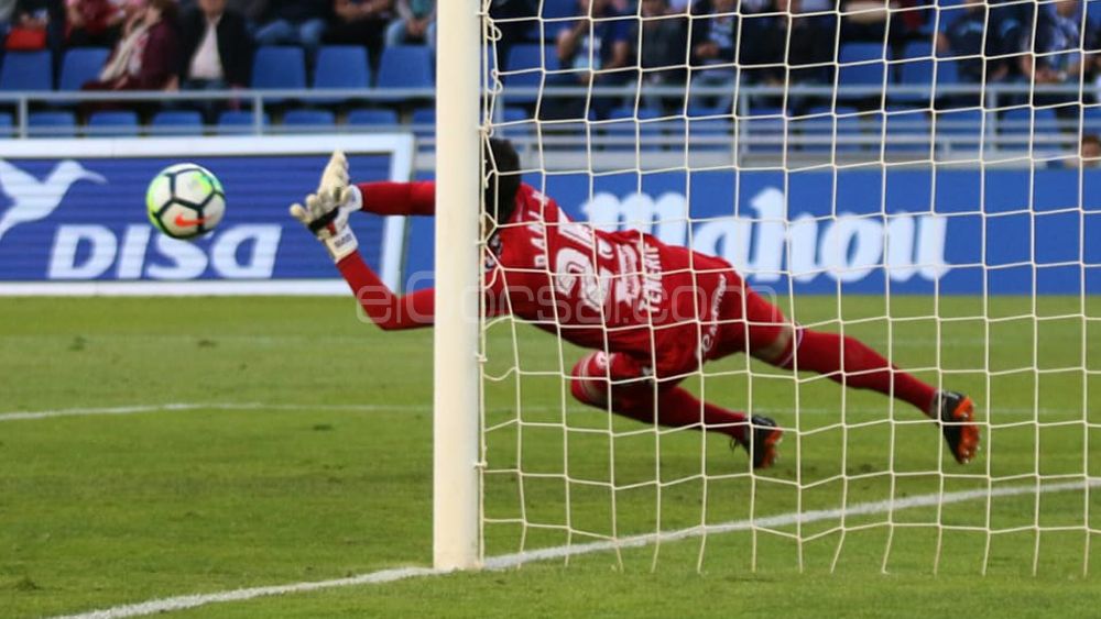 Dani para ante el Sporting