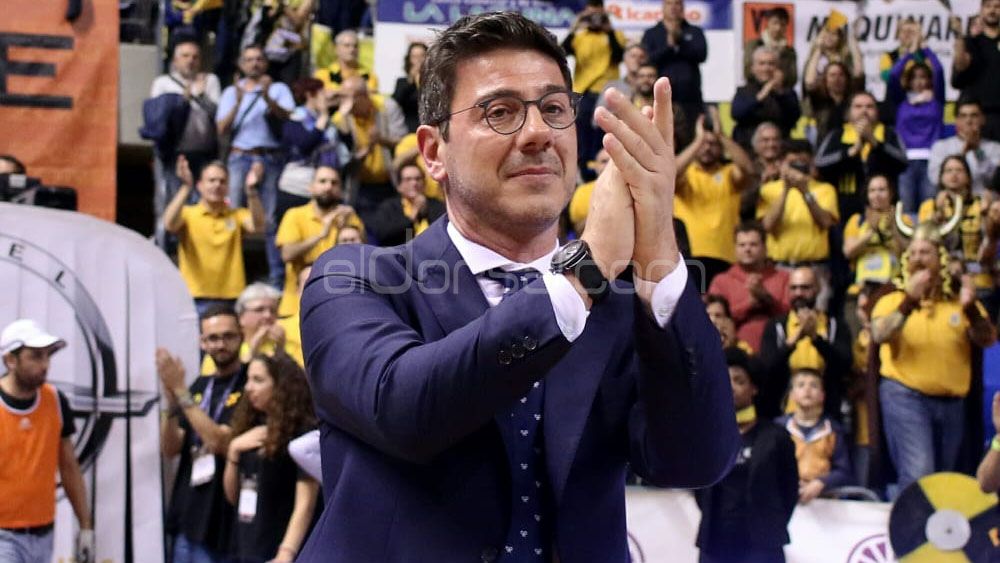 fotis katsikaris, técnico iberostar tenerife