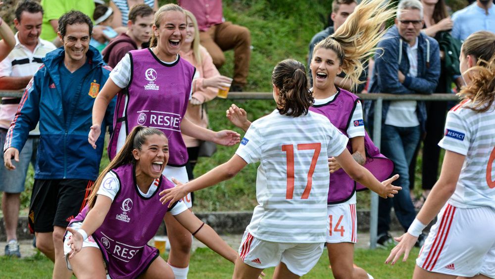 la rojita natalia ramos