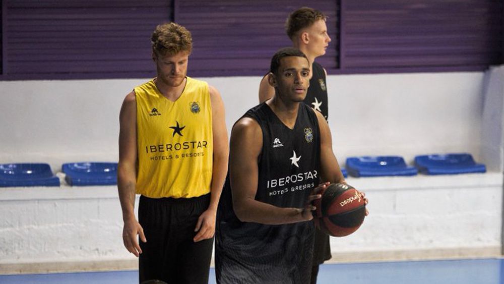 Sebas Saiz en un entrenamiento del Iberostar Tenerife