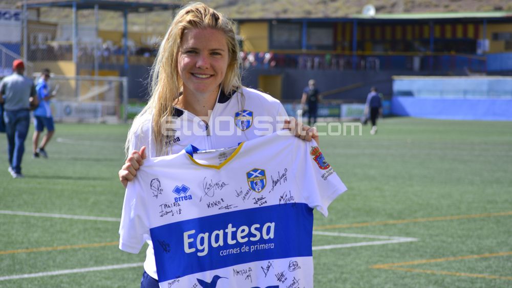 jackie simpson udg tenerife