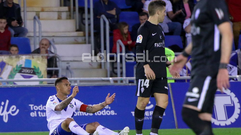 CD Tenerife-Sporting Suso