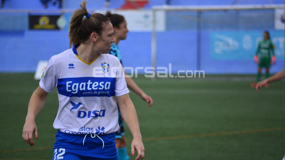 Joyce, jugadora de la UDG Tenerife
