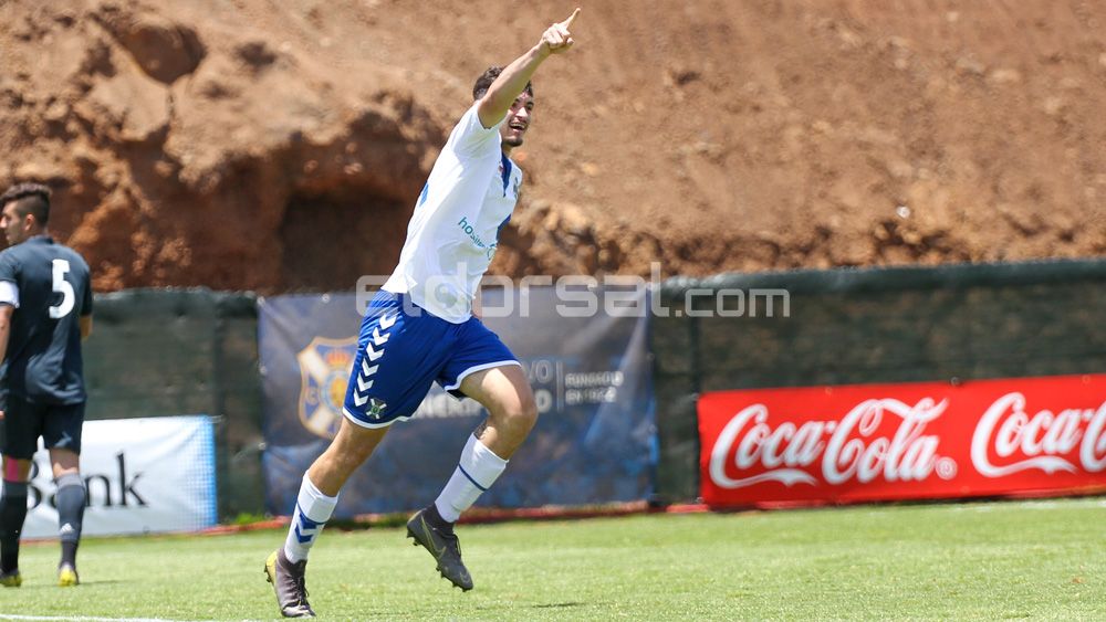 Joel gol CD Tenerife juvenil