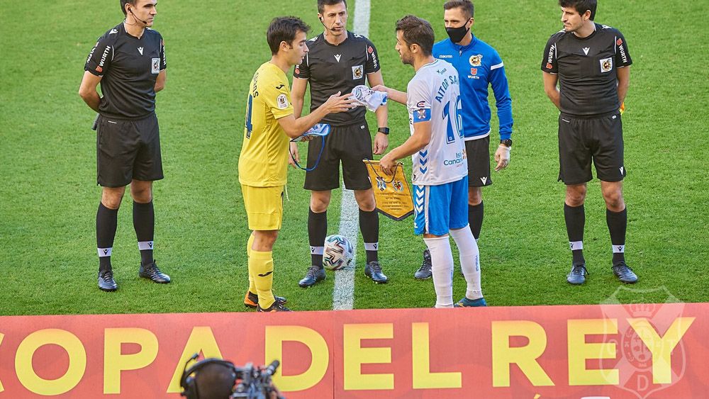 Aitor Sanz CD Tenerife Trigueros Villarreal CF detalle