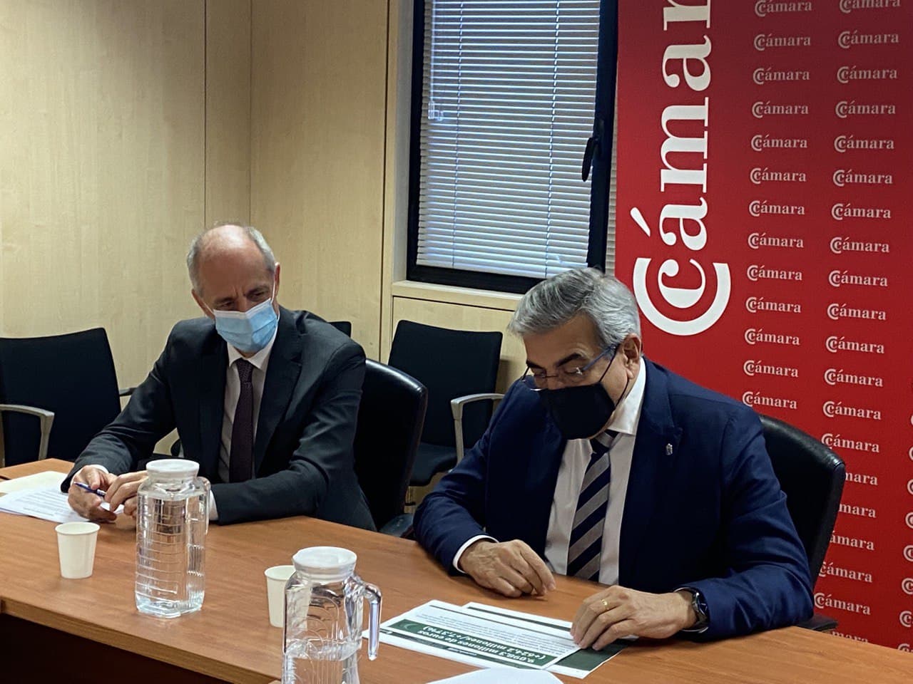 Román Rodríguez presenta los Presupuestos Autonómicos al Pleno de la Cámara de Comercio. / Cámara de Comercio 