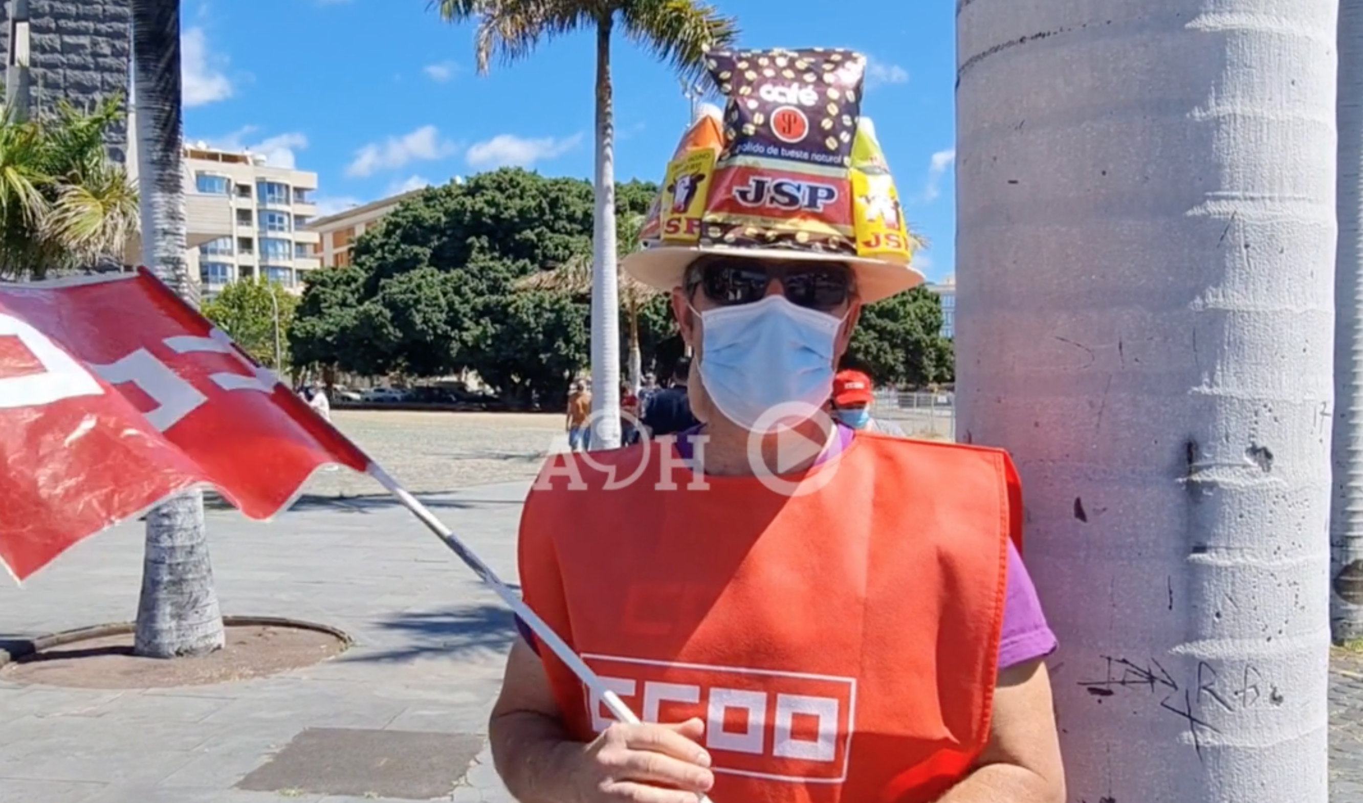 Captura de pantalla del representante de los trabajadores de JSP, Ángel Yanes, en una pasada manifestación en Santa Cruz./ Jac fotógrafo.