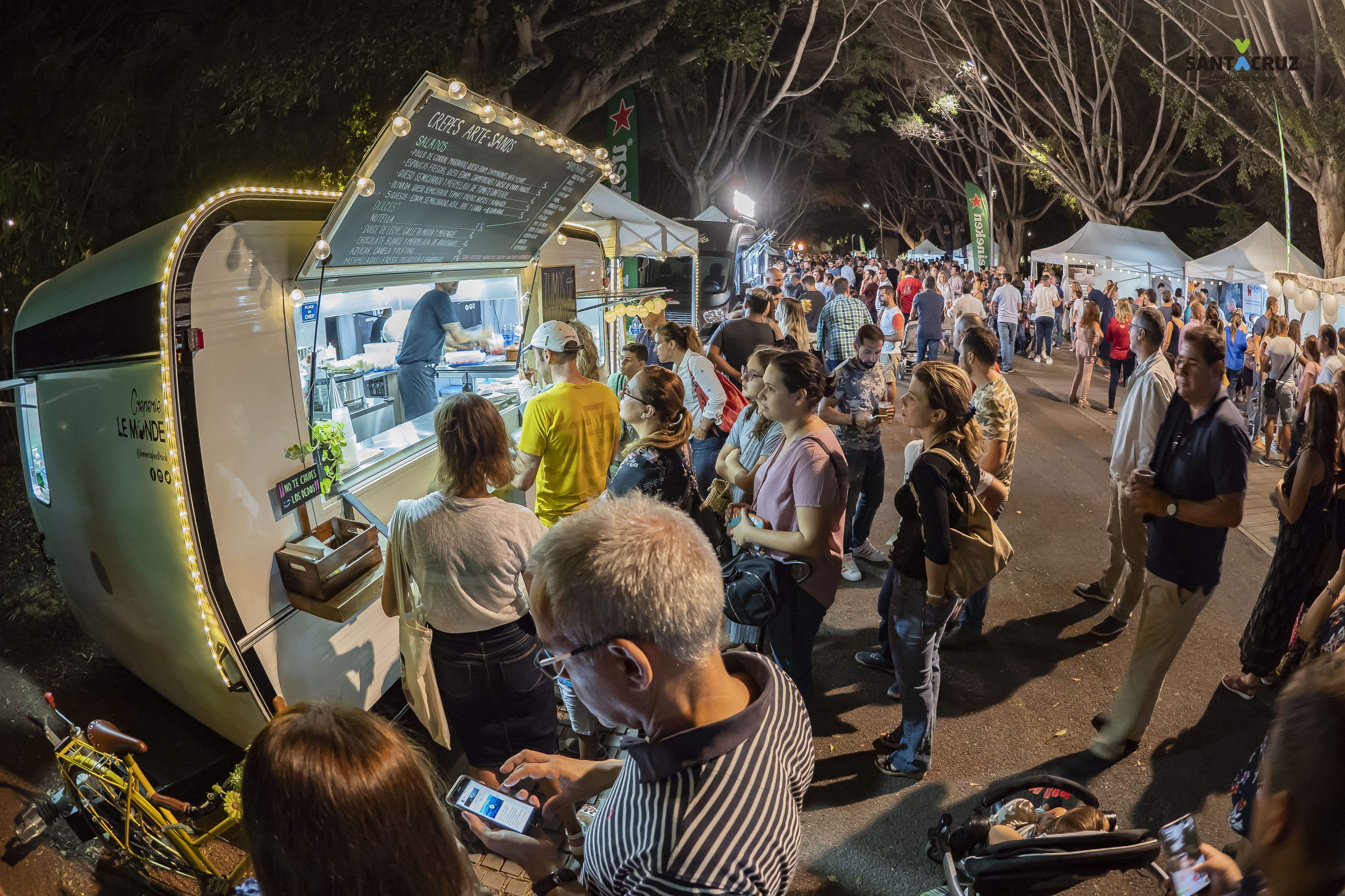 Pasada edición del Plenilunio en el Parque García Sanabria de Santa Cruz de Tenerife. / Cedida